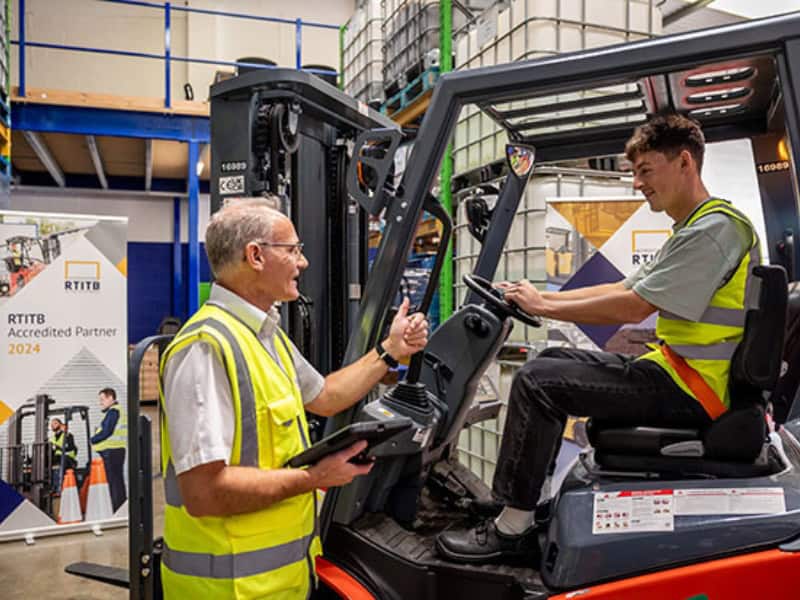 You are currently viewing Aprolis UK elevates material handling training