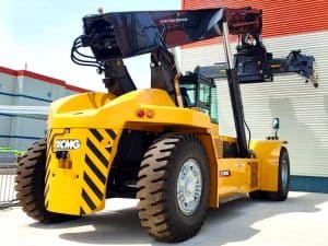XCMG launches the 65 tonne XCS65K reachstacker,