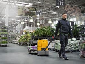 Jungheinrich presents new AME 18 pallet truck