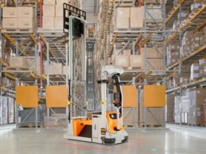 STILL expands automation portfolio with new automated counterbalance high lift pallet truck